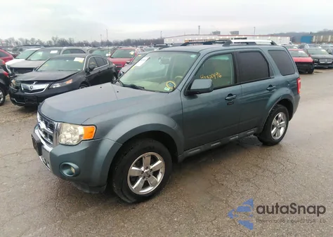 2012 Ford Escape Limited z USA, uszkodzony, nr VIN 1FMCU0EG2CKB38988